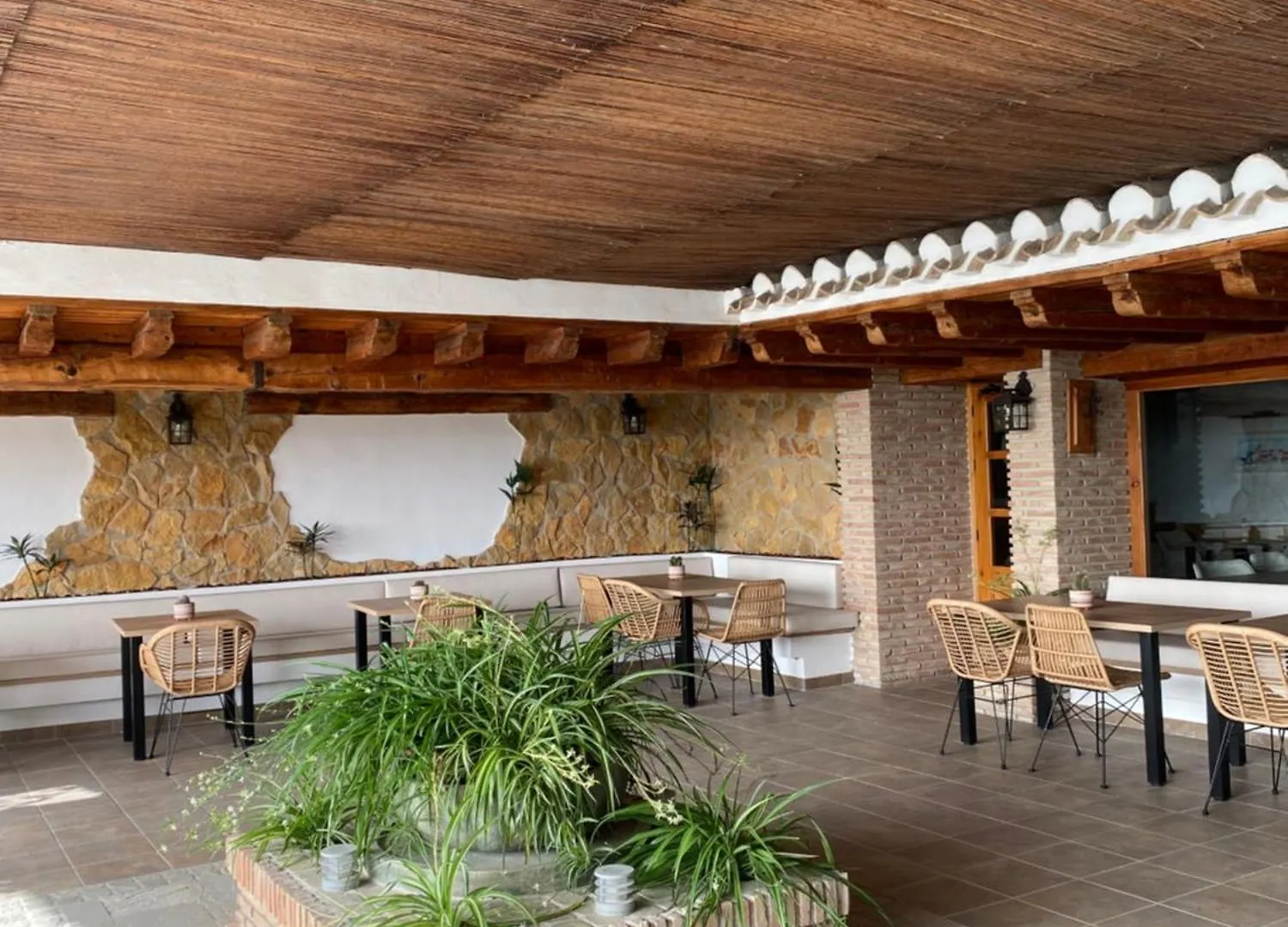 Apartamento Alhanda Apartahotel Benamaurel