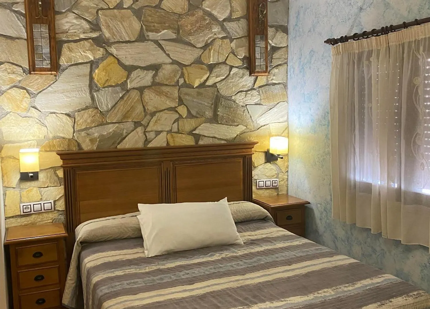 Alhanda Apartahotel Benamaurel 0*,