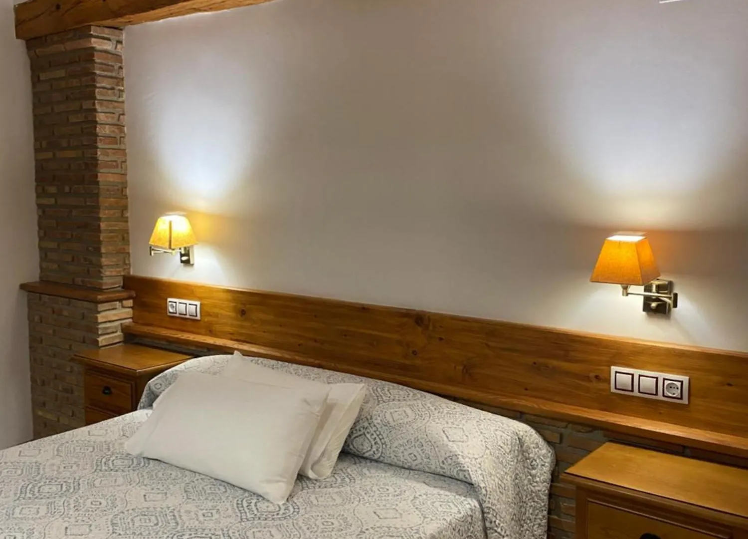 Apartamento Alhanda Apartahotel Benamaurel