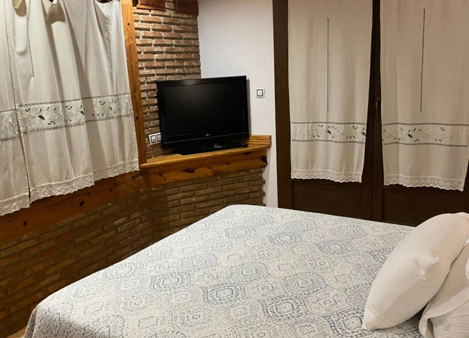Alhanda Apartahotel Benamaurel 0*,